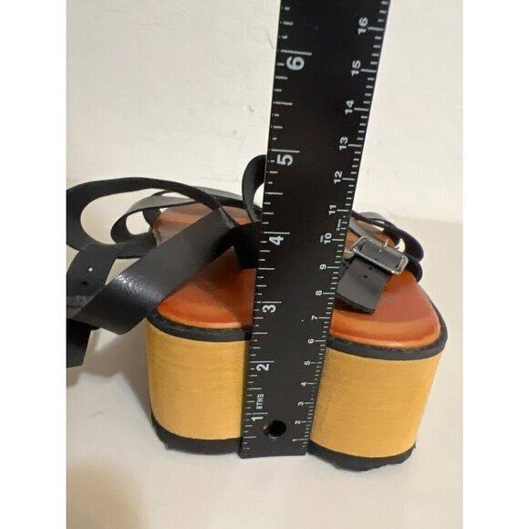 Chinese Laundry June Platform Strappy Sandal Black 8M - Picture 7 of 7